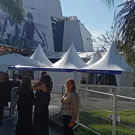 In Centre Cannes